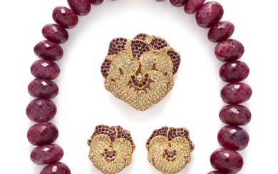 FACETED RUBY BEAD NECKLACE TOGETHER WITH A CINER PANSY DEMI PARURE