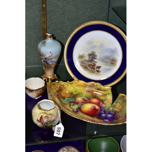FIVE PIECES OF ROYAL WORCESTER PORCELAIN, four of which are ...