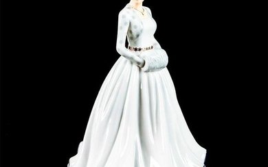 First Noel HN5757 - Royal Doulton Figurine