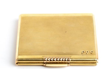 Gold powder case, owned by Countess Paola Della Chiesa, 1940s