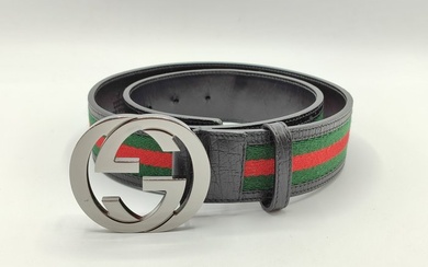 Gucci - 114984 . 1766. 80 . 32 - Belt