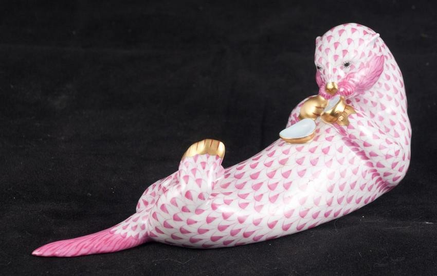 Herend otter in pink and white, 8" x 3"