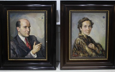 Hollandse school (20e eeuw) (x2), Portretten van een welgesteld echtpaar