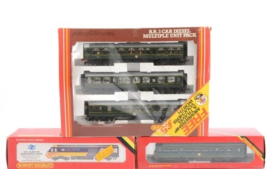 Hornby OO gauge model railway diesel locomotive sets R687, R069, R157.
