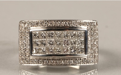 Ladies one carat white gold diamond cluster ring ,three cent...