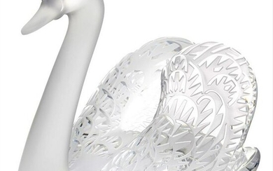 Lalique Crystal Figure Swan