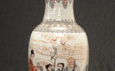 Large Chinese hand painted ceramic vase