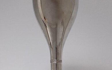 Large chalice vase cup on foot, Art Deco - .800 silver - Wilhelm Binder- Germany - First half 20th century