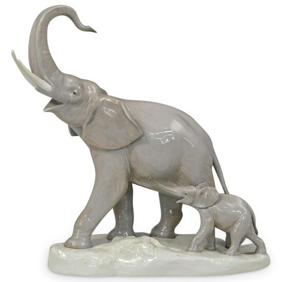 Lladro Porcelain Elephants Figurine