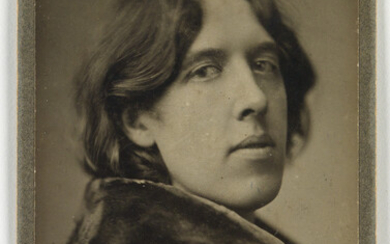 NAPOLEON SARONY (1821-1896) Oscar Wilde. Albumen print, the image measuring 139.7x98.4 mm; 5...