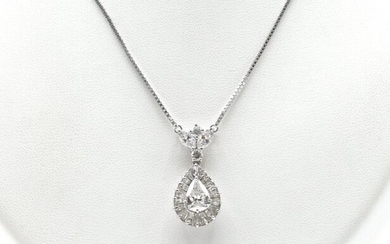 Necklace with charm attached in 18 ct white gold set with 1 pear cut diamond +/- 1.40 ct, 2 marquise cut diamonds 2 x +/- 0.25 ct, 2 brilliants 2 x +/- 0.10 ct and 19 taper cut diamonds +/- 0.50 ct (broken clasp) - 8.5 g (45 cm)