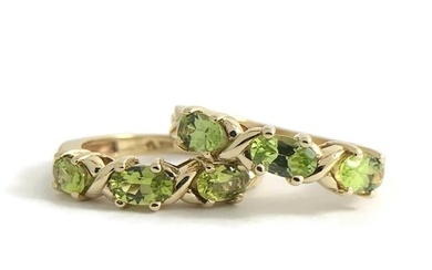 Oval Green Peridot Gemstone Band Matching Ring Set 14K Yellow Gold, 5.48 Grams