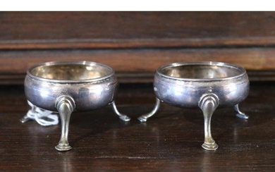 Pair of Antique George III hallmarked sterling silver cauldr...
