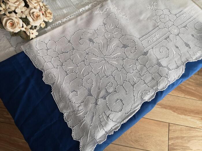 Precious double sheet in pure linen with Sicilian thread embroidery - 270 x 280 cm - Linen - 21st century