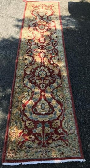 Quality Hand Knotted Vegetable Dyed Carpet Runner