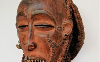 Rare Mwana Pwo mask - Wood - Chokwe - Angola