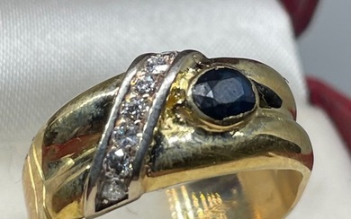 Ring - 18 kt. Yellow gold Sapphire - Diamond