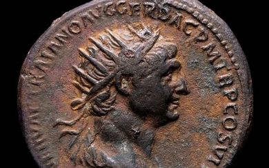 Roman Empire. Trajan (AD 98-117). Æ Dupondius,Rome AD 112-114 - FORTVNAE REDVCI holding rudder and cornucopia.