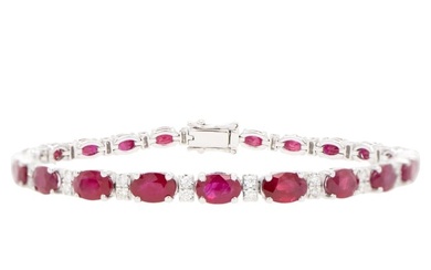 Ruby Bracelet With Diamonds 13.5 Carats 18K Gold