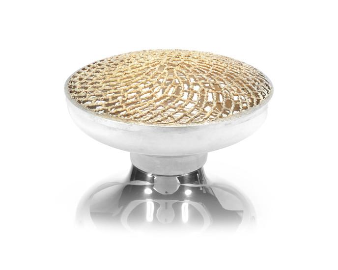 STUART DEVLIN: A silver and silver-gilt filigree covered bowl