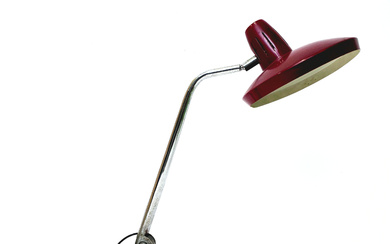 TABLE LAMP IN RED METAL FROM THE 60S.