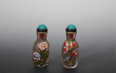 TWO CHINESE GLASS SNUFF BOTTLES