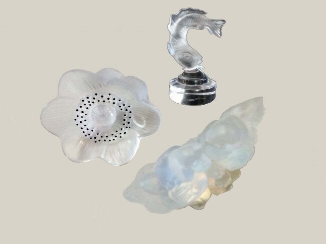 TWO LALIQUE COLORLESS GLASS TABLE OBJECTS