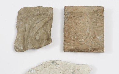 Two marbel antique fragments with floral patterns;