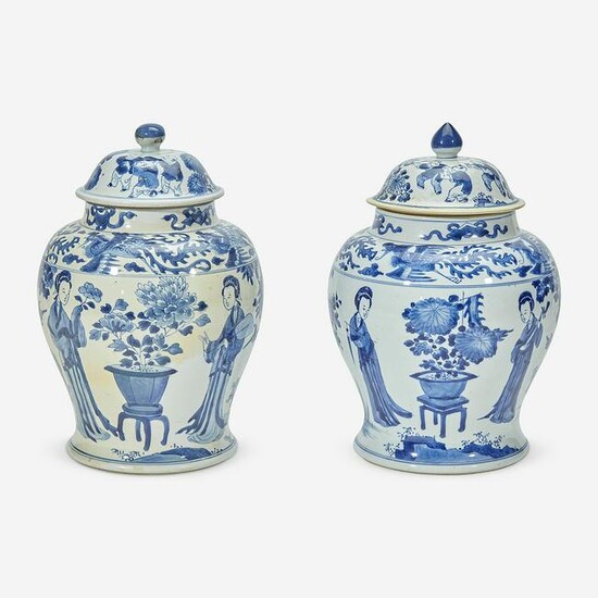 Two similar Chinese blue and white porcelain jars