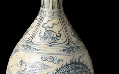 Vase (1) - Ceramic - Super rare Vietnamese blue and white ceramics, 15th/16th century - Vietnam - 15th - 16th century
