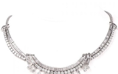Vintage 30.87ct Diamond Platinum pendant Choker Necklace