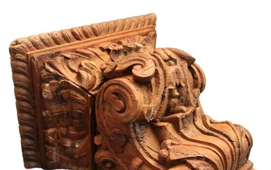 Wall unit, Plinth / Corbel in wood carving - Carved wood - Second half 19th century