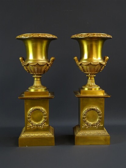 (-), stel Franse verguld bronzen Charles X coupes...