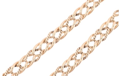 A 9ct gold curb link chain bracelet, 22cm, 18.5g