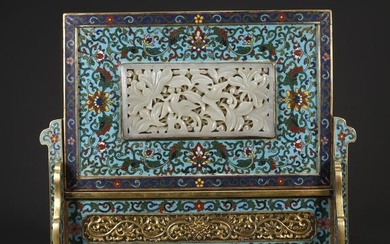 A CLOISONNE ENAMELED BRONZE TABLE SCREEN.