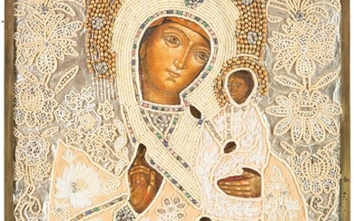 A LARGE ICON SHOWING THE SMOLENSKAYA-HODIGITRIA MOTHER