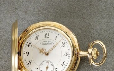 A. Lange & Söhne Glashütte B/Dresden, Movement No. 61025, Case No. 61025, 32 mm, 31 g, circa 1910 A gold Glashuette miniature hunting case pocket watch, case design "Louis XVI" Case: 18k rose gold, monogrammed. Dial: enamel. Movm.: 3/4 plate movement...