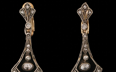A PAIR OF 14K GOLD AND SILVER ANTIQUE EARRINGS