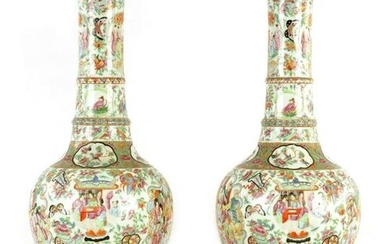 A PAIR OF 19TH CENTURY FAMILLE VERTE CHINESE CANTON