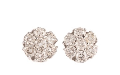 A Pair of 1.00 ctw Diamond Cluster Earrings in 14K