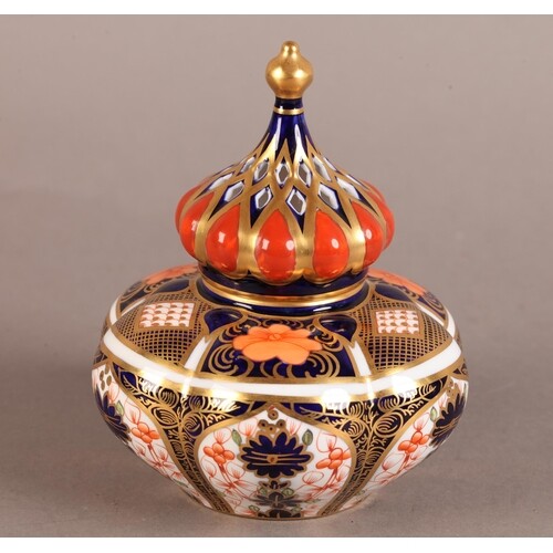 A ROYAL CROWN DERBY COMPRESSED LOBED JAR AND COVER, pattern ...