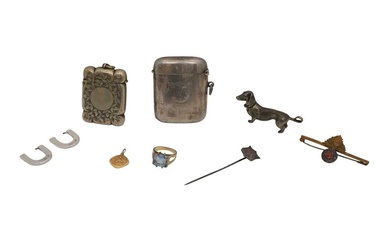 A SMALL GROUP OF ASSORTED ITEMS TO INCLUDE GOLD & SILVER