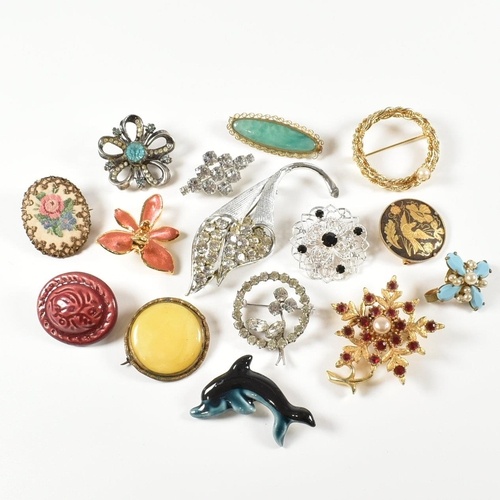 A collection of costume jewellery brooch pins. To brooches t...