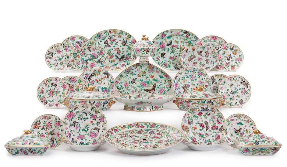 A famille rose 'Chinese Export' Canton dinner service, Qing dynasty, 19th Century. (109 pieces)