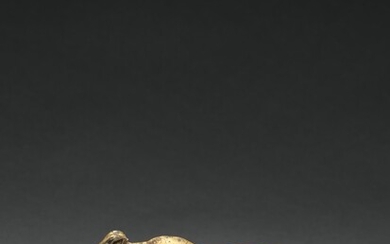 A gilt-copper alloy figure of a yak, Nepal or Tibet, 15th/16th century | 十五/十六世紀 尼泊爾或西藏 鎏金銅合金牛, A gilt-copper alloy figure of a yak, Nepal or Tibet, 15th/16th century | 十五/十六世紀 尼泊爾或西藏 鎏金銅合金牛