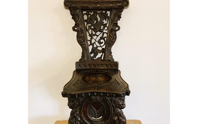 A late 19th/early 20th Century Sgabello style carved wooden ...
