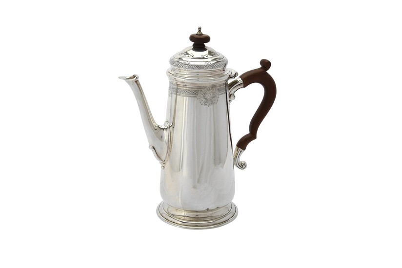 A silver tapering coffee pot by Catchpole & Williams Ltd.