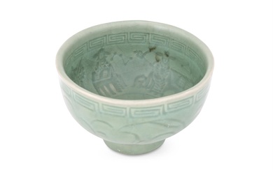 An unusual Chinese Longquan celadon bowl