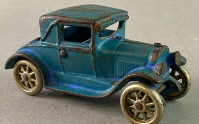 Antique Arcade Cast Iron Ford Model A Coupe