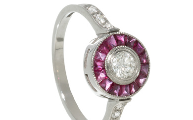 Art Deco ring with rubies and diamonds